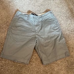 Hollister grey men’s shorts
